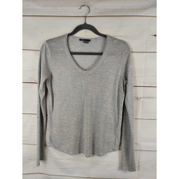Vince Sweaters - VINCE Women’s Size XS gray light weight sweater top